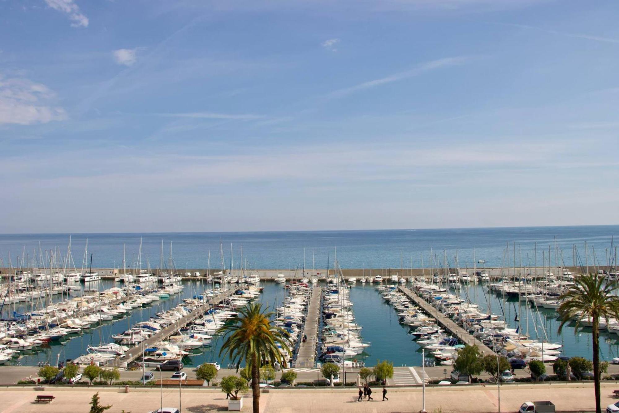 "Le Grand Hotel" Prestigieux Et Unique, Vue Mer Menton Exterior photo